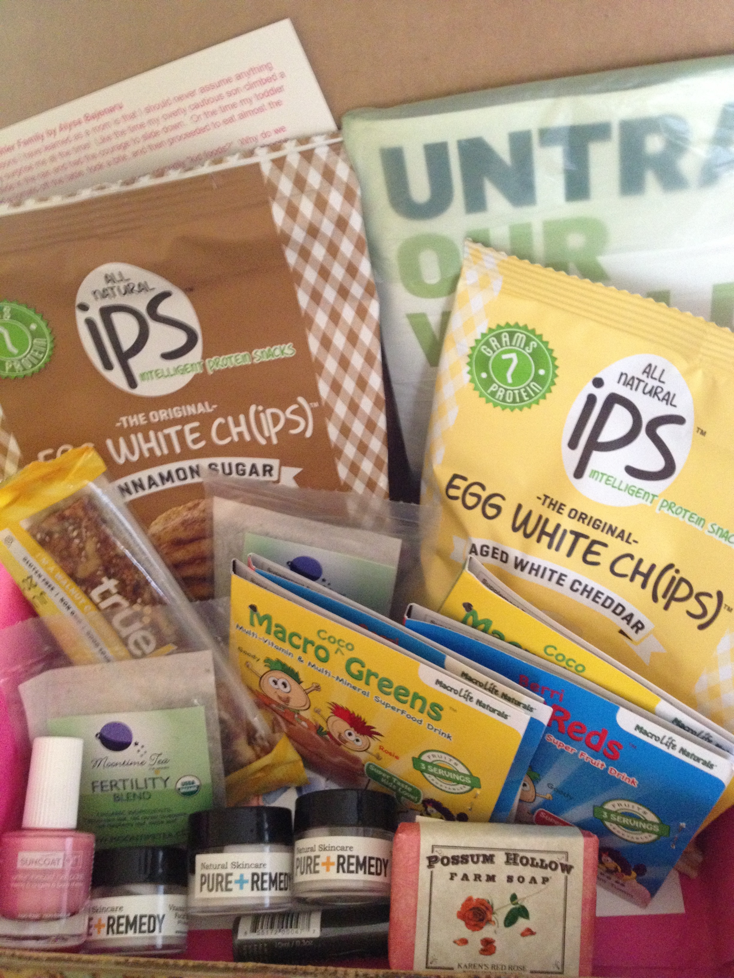 EcoCentric Mom: August Mom Box Review!